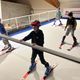 A Saint-Michel-de-Maurienne, un tapis roulant permet aux jeunes licenciés de la vallée de rechausser les skis avant l'hiver.