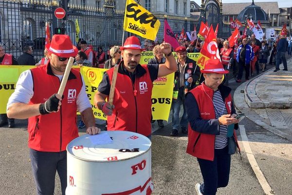 A Troyes, 500 manifestants, selon la police, sont partis de la préfecture de l'Aube.