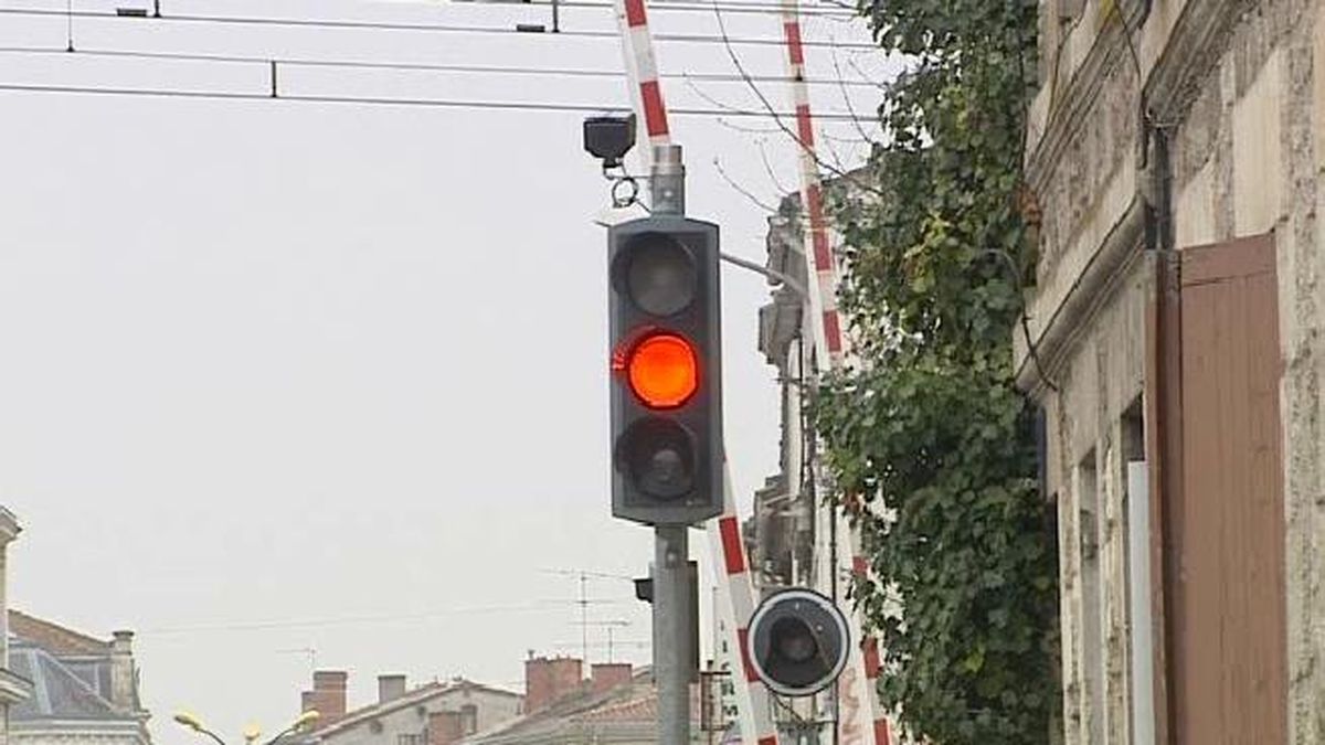 Angers. Un problème électronique à l'origine du feu rouge bloqué