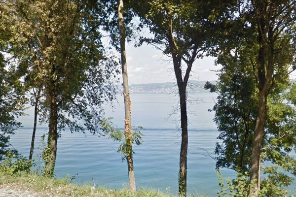 Haute Savoie Un Homme Retrouve Mort Au Bord Du Lac Leman A Lugrin