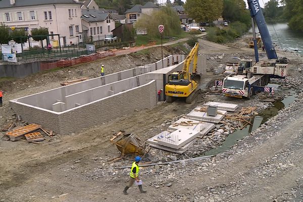 La nouvelle passe à poissons migrateurs de Nay est en chantier sur le gave de Pau