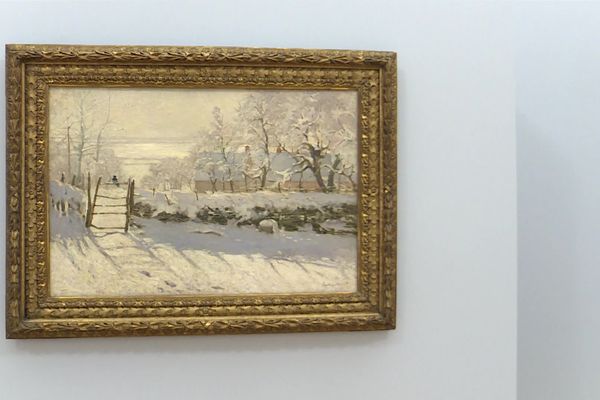 Le célèbre tableau impressionniste "La Pie", de Claude Monet est arrivé à Clermont-Ferrand.