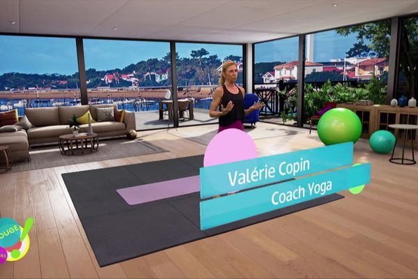 Valérie Copin, votre coach yoga dans "Alors On Bouge en région"