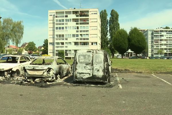 Des voitures incendiées la nuit du 14 juillet dans plusieurs quartiers du pays de Montbéliard.