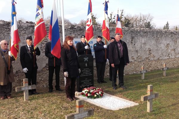 Meaux, le 20 décembre 2016 restauration de la tombe du lieutenant soviétique Nikolaew