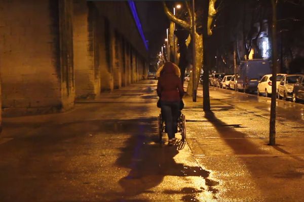 Charlotte et Eyma participent à la cinquième édition du concours vidéo Toushanscène pour montrer que faire des études supérieurs lorsque l'on est handicapés c'est possible - janvier 2017