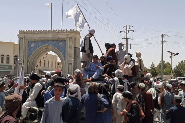 Les Talibans dans la ville de Kandahar le 12 août 2021. 