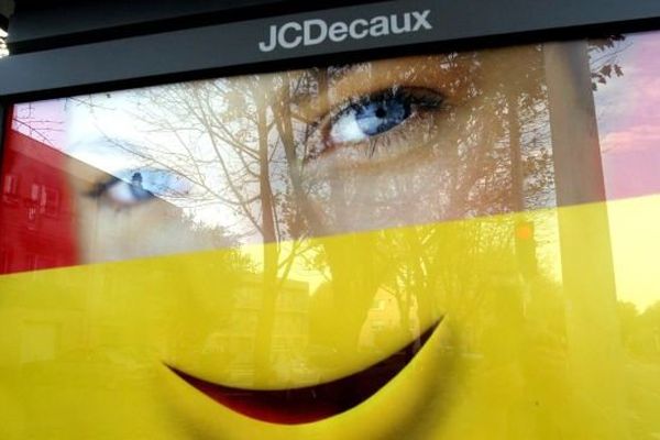 JC Decaux a le sourire Archives 2011