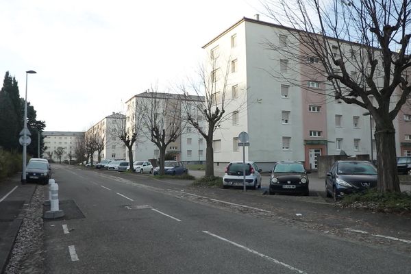 Un adolescent de 15 ans a été percuté le 1er janvier 2025 rue de la Lauch à Strasbourg.