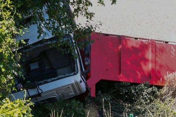 Selon le parquet de la Meuse, les analyses sanguines du routier révèlent une forte présence de cocaïne. 