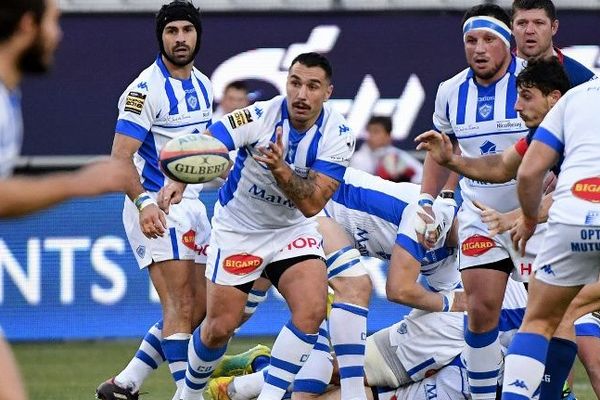 Ludovic Radosavljevic et ses équipiers du Castres Olympique s'imposent à Grenoble.