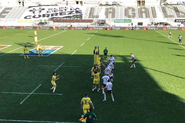 Brive-ASM sans public : une première