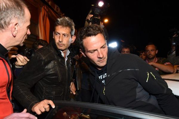 Jérôme Kerviel en mai 2014, alors qu'il vient de finir sa marche vers Rome. Il est alors arrêté à la frontière à Menton