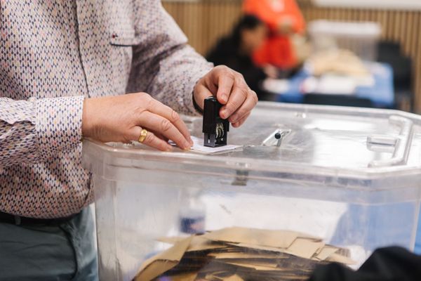 Un bureau de vote ce dimanche 9 juin 2024, lors des élections européennes.