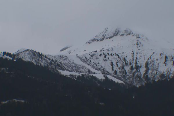 L'avalanche a eu lieu sur le domaine skiable de Saint-Gervais-les-Bains, à proximité du télésiège de Mont Joly, dans un secteur hors-piste - 29 décembre 2023