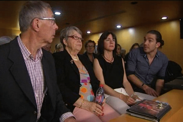 Les parents et la soeur et le frère de Sylvain Jouanneau ce jeudi aux assises du Calvados