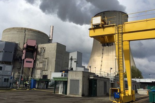 La centrale de Golfech mercredi matin lors de l'intervention de la FARN