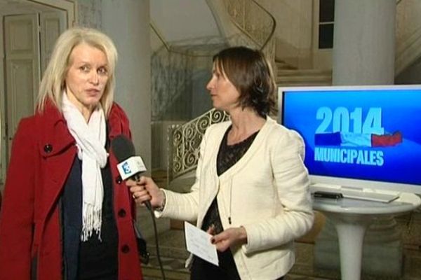 Christiane Laydevant avec Ariane Combes, journaliste France 3 Alpes