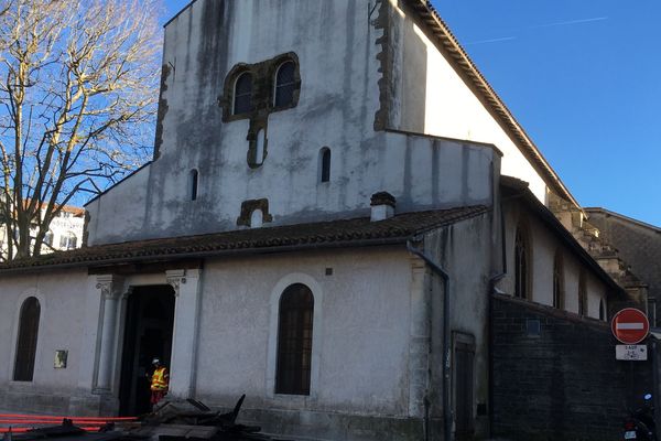 Un incendie s'est déclaré dans l'église Saint-Esprit à Bayonne