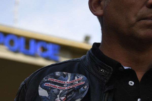 A l'appel de leurs organisations syndicales, les policiers étaient sollicités pour faire la grève du zèle ou rejoindre des rassemblements silencieux.