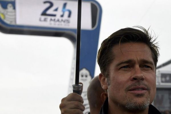 Brad Pitt, au départ des 24H du Mans 