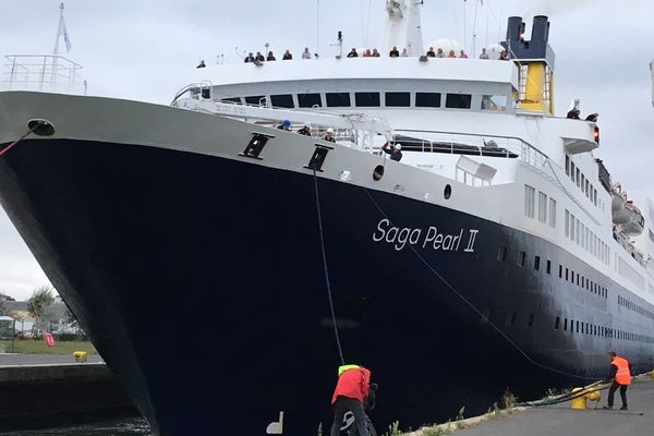 Le Saga Pearl II arrive à Caen 