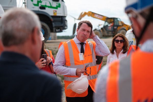 Sur le chantier de l'A69, mai 2024 : Jean Terlier, député Renaissance du Tarn, est un farouche défenseur du projet d'autoroute entre Castres et Toulouse. Après sa réélection, les opposants lui adressent un message personnel.