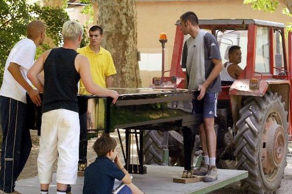 Déplacer les pianos n'est pas une mince affaire. 