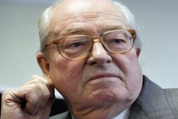 Jean-Marie Le Pen - Président d'honneur du FN - archives