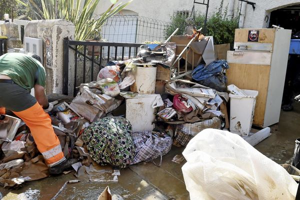 Les habitants se posent tous la question : pourquoi Villeneuve-lès-Béziers a-t-elle subi une inondation aussi dévastatrice les 22 et 23 octobre ? 200 maisons ont dû être évacuée.