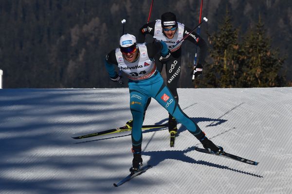 Le fondeur de Haute-Savoie, Maurice Magnificat (en bleu), doit déclarer forfait pour le Tour de ski, qui commence ce mardi 28 décembre.