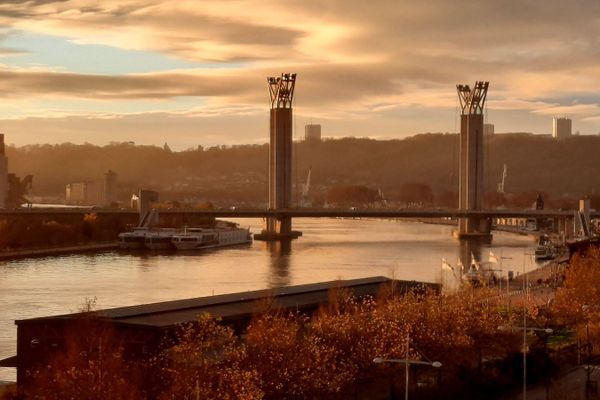 A Rouen, le pont Flaubert.