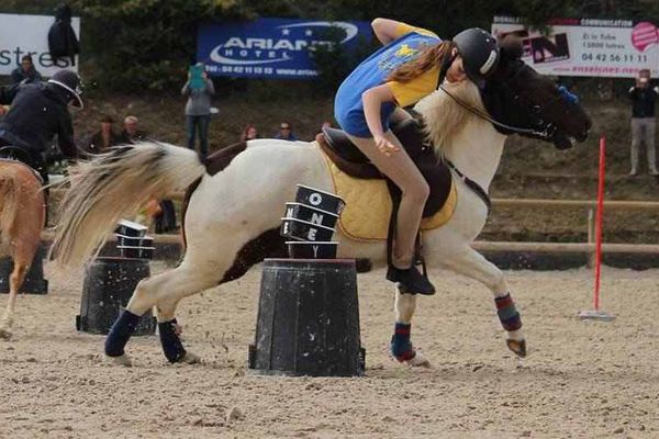 Le pony game est un "sport-spectacle" qui mêle sport et divertissement