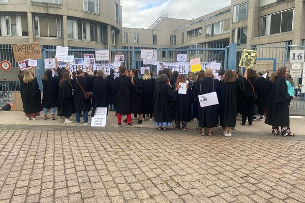 Au tribunal de Clermont-Ferrand, 95% des greffiers étaient en grève ce lundi 3 juillet.