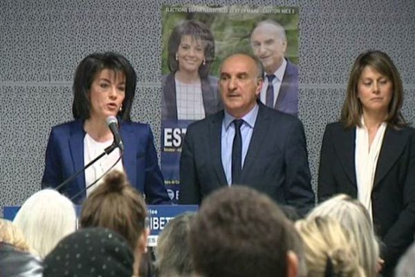 Dominique Estrosi-Sassone (à gauche), candidate UMP-UDI et Charles Scibetta, aussi pour l'UMP.