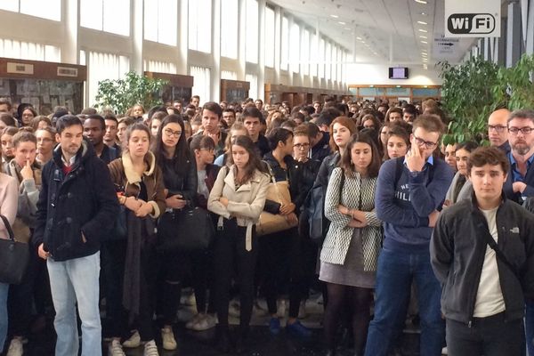 Une minute de silence respectée sur le campus Villejean à Rennes en hommage à l'étudiant en dentaire décédé