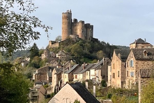 La cité médiévale de Najac dans l'Aveyron.