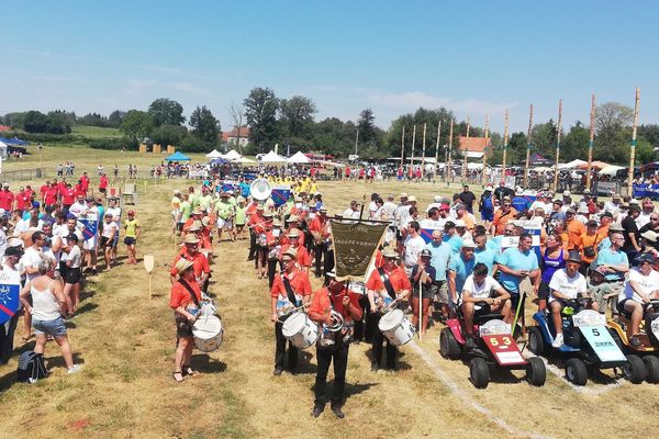 Le 5 août, ils étaient plusieurs centaines à prendre part aux épreuves de la 53ème édition des grands jeux de la montagne bourbonnaise.