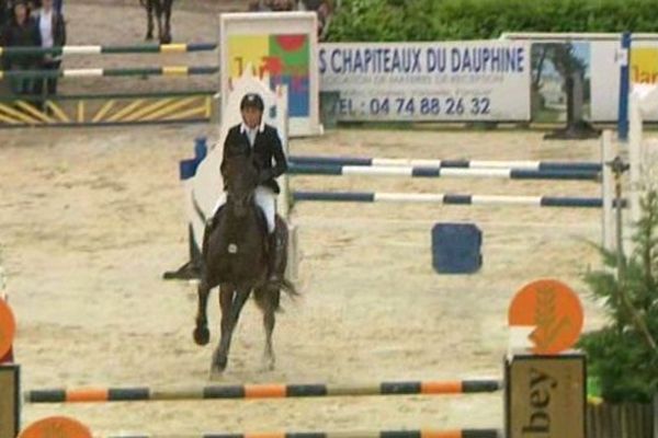 Il y avait du beau monde au 16e jumping international de Jarrie