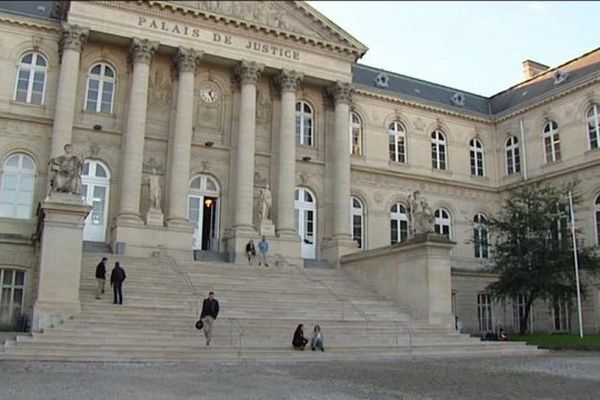 Palais de justice d'Amiens