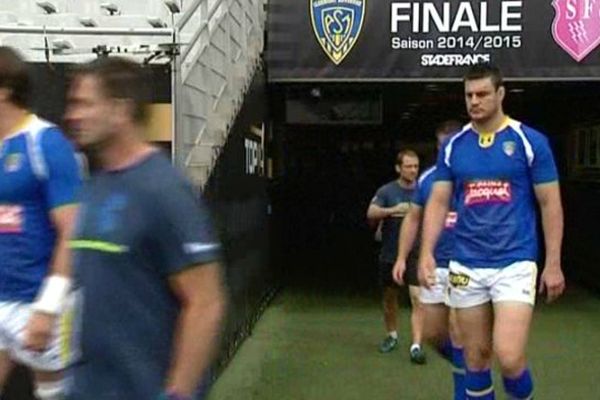 Les joueurs de l'ASM font leur entrée au Stade de France, lors de leur entraînement vendredi.