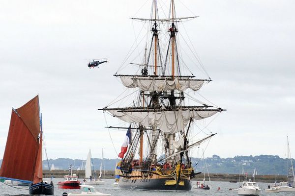 L'arrivée de l'Hermione à Brest le lundi 10 août 2015