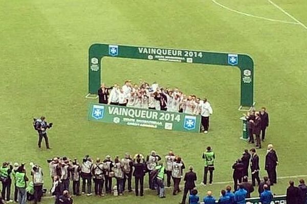 Les U 19 de l'AJ Auxerre ont remporté la coupe Gambardella en battant les Rémois 2 à 0 samedi 3 mai 2014.